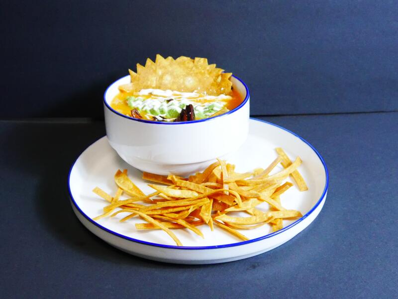 Sopa Azteca (Tortilla Soup)